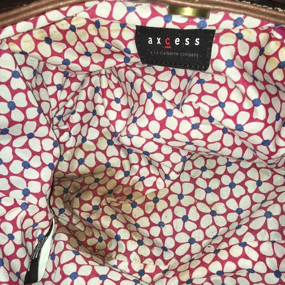 Axcess-A Liz Claiborne Co brown hobo bag purse